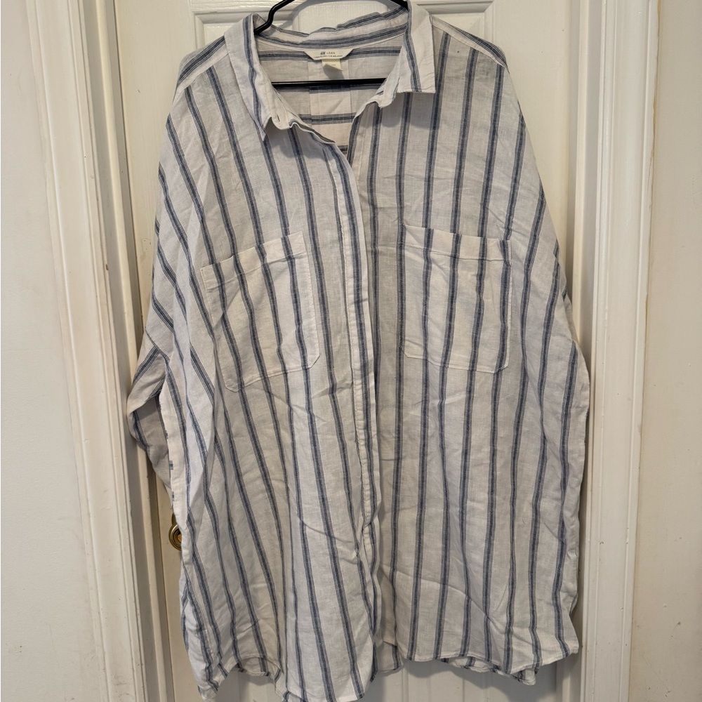 H&M Linen Blend Shirt in White and Navy